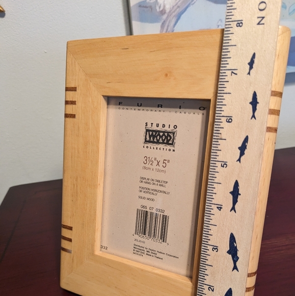 FURIO Modern Studio Solid Wood Collection Frame Light W/ Dark Inlay 1997 Furio - Picture 4 of 8